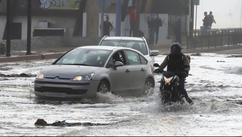 [VIDEOS] Fuertes marejadas afectan a Viña del Mar: Municipio llama a tener precaución