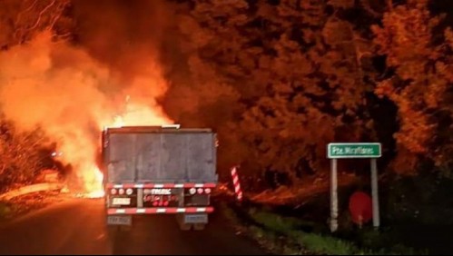 Al menos cuatro camiones fueron destruidos tras ataque incendiario en Angol