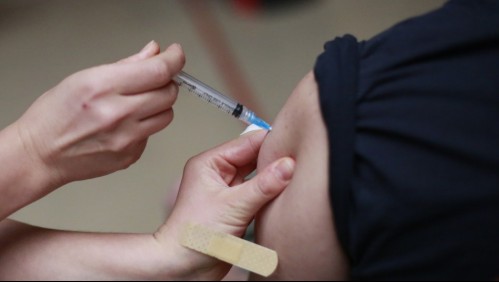 Vacunación de menores de edad: ¿Quiénes pueden recibir la dosis y desde cuándo?