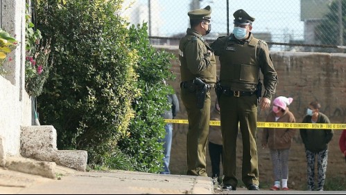 Carabineros va en ayuda de hombre que estaba tendido y lo atropellan: Investigan causa de muerte