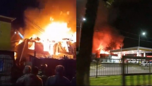 Tres bomberos electrocutados y 26 damnificados deja violento incendio en Puente Alto