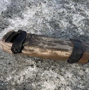 Encuentran caja oculta bajo el hielo por más de 500 años: Todo se debe al calentamiento global Encuentran caja oculta bajo el hielo por más de 500 años: Todo se debe al calentamiento global
