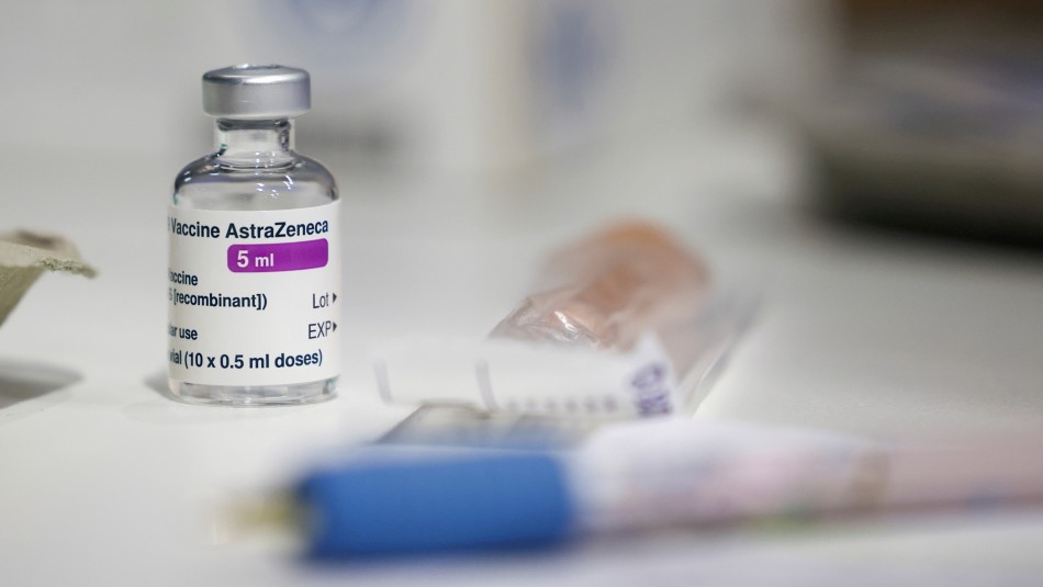 Vacuna contra el coronavirus: Italia limita el uso de AstraZeneca a mayores de 60 años Vacuna contra el coronavirus: Italia limita el uso de AstraZeneca a mayores de 60 años