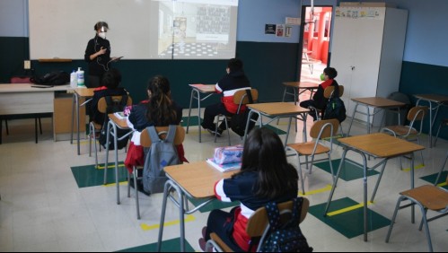 ¿Se debe cambiar la forma de medir los conocimientos alcanzados por los escolares en Chile?