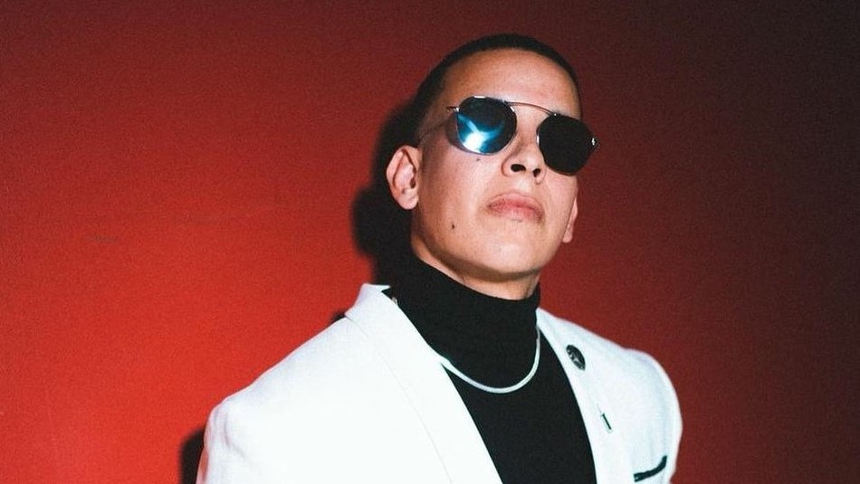Daddy Yankee conoce a la hija de Natti Natasha y las fans enloquecen: Daddy Yankee conoce a la hija de Natti Natasha y las fans enloquecen:
