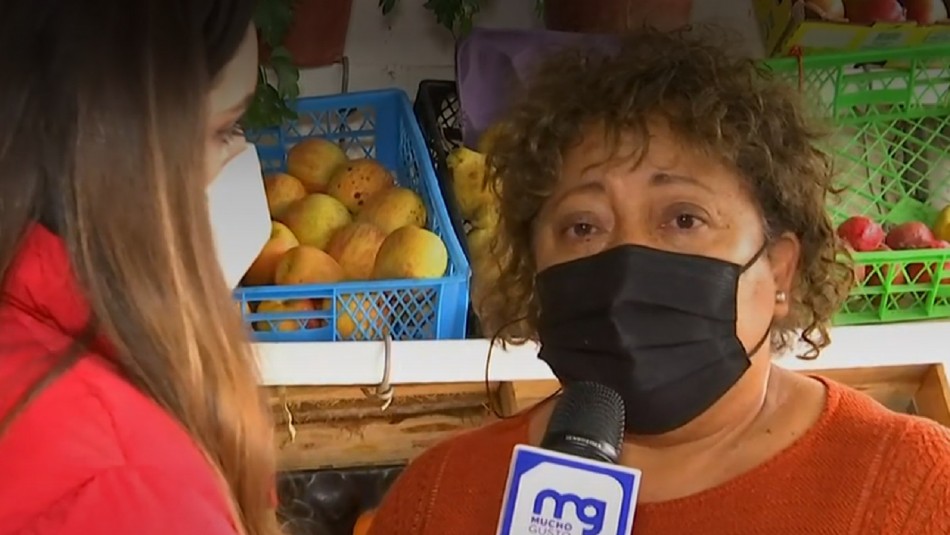vendedora Vendedora abrió su negocio en rebeldía por cuarentena.