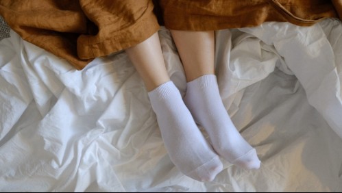 Lo dice la ciencia: Dormir con calcetines tiene beneficios para la salud