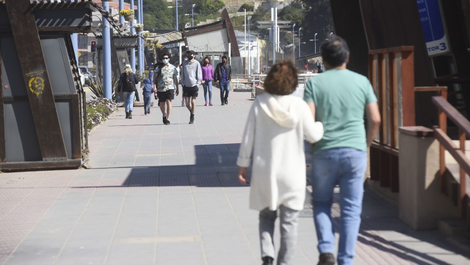 fin-de-semana-largo-en-region-de-valparaiso Fin de semana largo: Viñamarinos critican falta de cordón sanitario tras llegada de visitantes