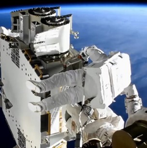 Dos astronautas de la Estación Internacional realizaron caminata espacial de seis horas Dos astronautas de la Estación Internacional realizaron caminata espacial de seis horas