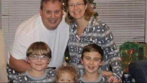 Mató a su familia y vivió con los cuerpos en casa: El padre que se volvió en un monstruo