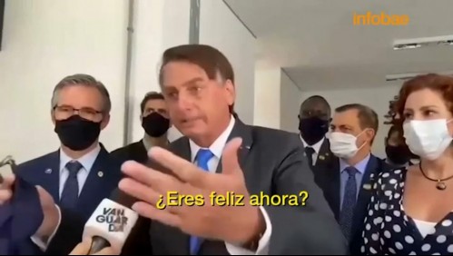 'Son unos canallas': Bolsonaro se enfurece con una periodista por pregunta sobre mascarilla