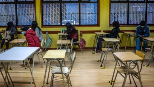 Retorno a clases: Figueroa anticipa que cambios a plan Paso a Paso tendrán noticias en educación