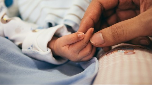 Colegio de Matronas advierte aumento de un 25% en muertes de madres por la pandemia