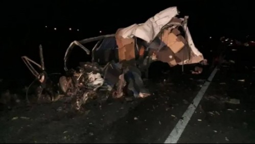 Hombre que intentó abusar de una mujer, escapó y terminó muriendo en violento choque