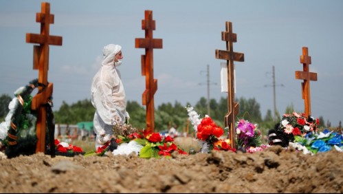 Variante Delta sigue creciendo: Deja récords de muertos en Rusia y provoca el cierre de Sídney