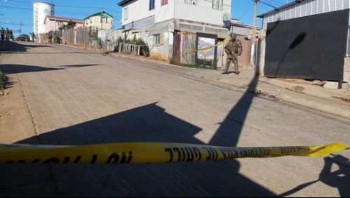 Carabinero fue baleado en Valparaíso: Delincuente luego llegó herido al mismo centro asistencial
