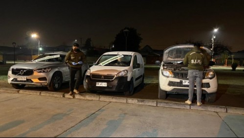Carabineros detuvo a delincuentes involucrados en 'encerrona': Vehículos fueron recuperados