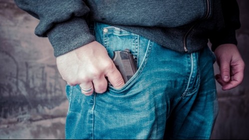 En plena luz del día encapuchados someten a mujer, la golpean y desvalijan su casa