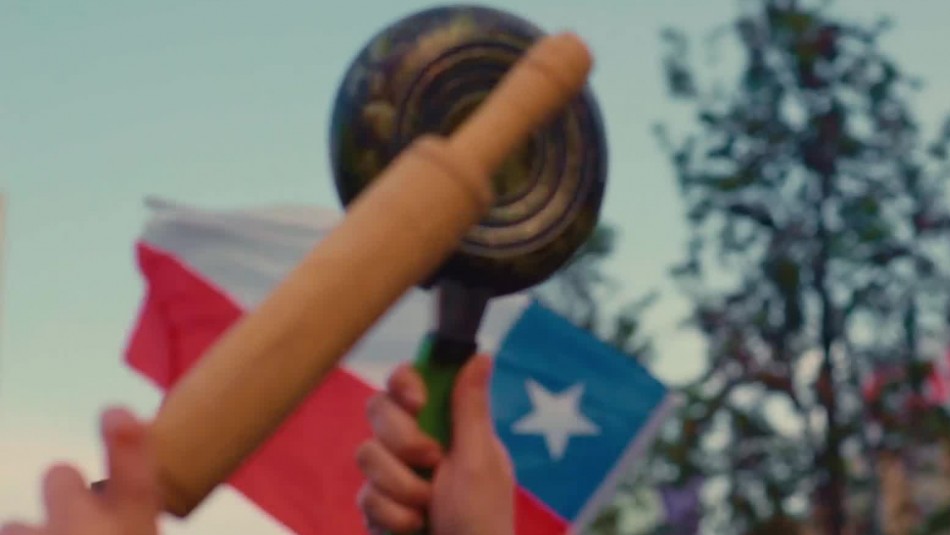 Desde Magallanes y con canción sobre la dignidad: Boric y Jadue debutan en franja de primarias Desde Magallanes y con canción sobre la dignidad: Boric y Jadue debutan en franja de primarias