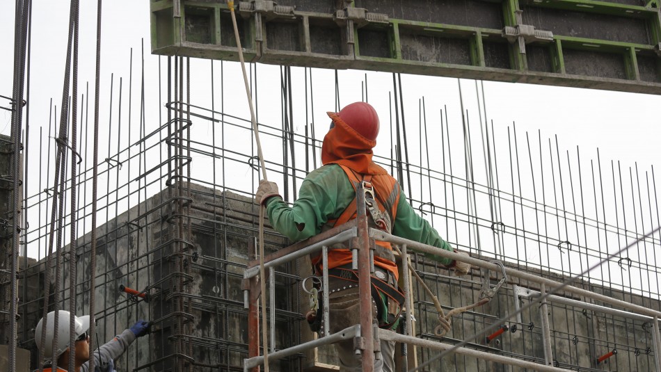desempleo-chile Pese a leve baja desempleo en Chile se mantiene en dos dígitos este 2021