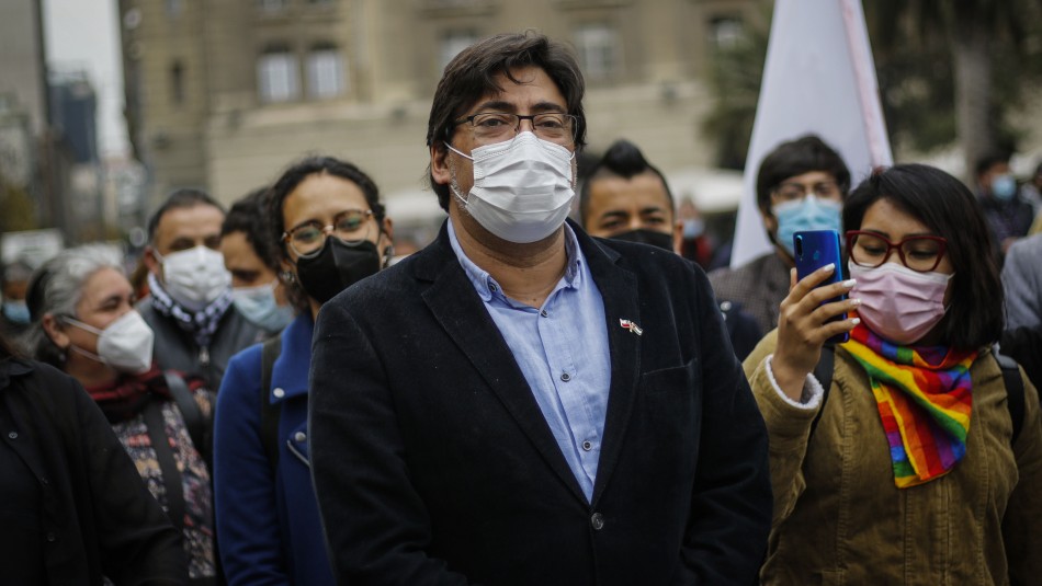Daniel Jadue revela su declaración de impuestos: Conoce las de los 6 candidatos presidenciales Daniel Jadue revela su declaración de impuestos: Conoce las de los 6 candidatos presidenciales
