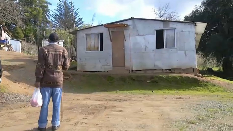 Han muerto esperando: Familias de San Rosendo exigen al Serviu la entrega de sus casas Han muerto esperando: Familias de San Rosendo exigen al Serviu la entrega de sus casas