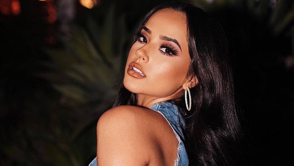 Becky G abusa de los filtros y fans la critican: Becky G abusa de los filtros y fans la critican: