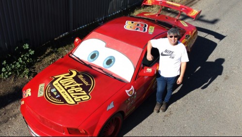 Mecánico chileno revive vehículos icónicos de la película de 'Cars' para alegrar a los niños