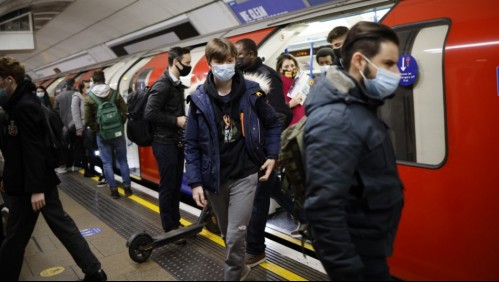 Uso de mascarillas en Inglaterra será una 'opción personal' después del 19 de julio