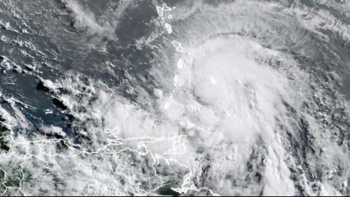 Tormenta Elsa llega a Cuba luego de dejar al menos tres muertos en el Caribe