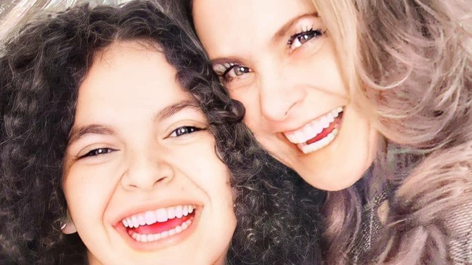 La hija de Lucero mueve sus caderas con un baile en TikTok al ritmo de Chiky Bombom La hija de Lucero mueve sus caderas con un baile en TikTok al ritmo de Chiky Bombom