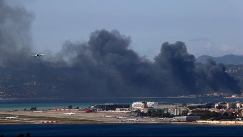Pierden contacto con avión en extremo oriente de Rusia con 28 personas a bordo