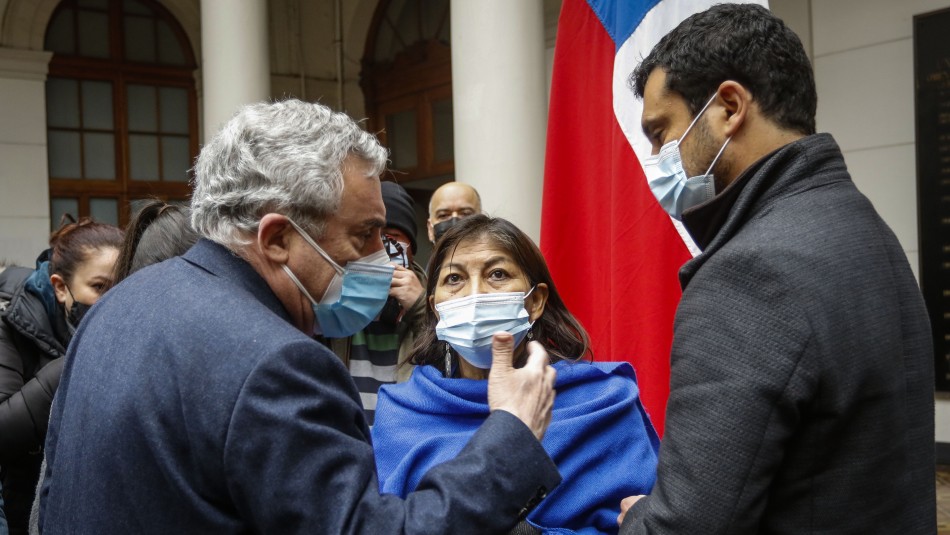 Convención podría sesionar en U. de Chile si no están las condiciones en el ex Congreso