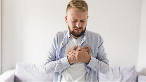 ¿Dolor en el pecho? Cómo reconocer si estás sufriendo un infarto cardíaco