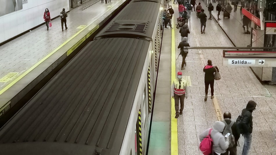 Metro suspende su servicio en diferentes estaciones de la Línea 1 Metro suspende su servicio en diferentes estaciones de la Línea 1