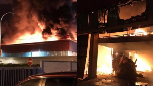 Violento incendio en fábrica de colchones de Coquimbo: residentes del sector son evacuados