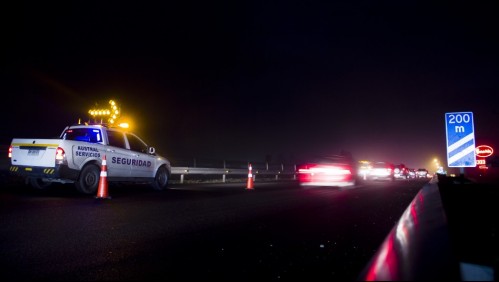 Fatal accidente de tránsito en Lota deja dos fallecidos: Carga de camión cayó sobre vehículos