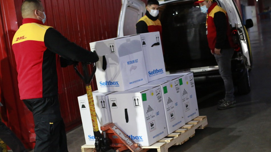 Llegó a Chile nuevo cargamento de vacunas Pfizer Llegó a Chile nuevo cargamento de vacunas Pfizer