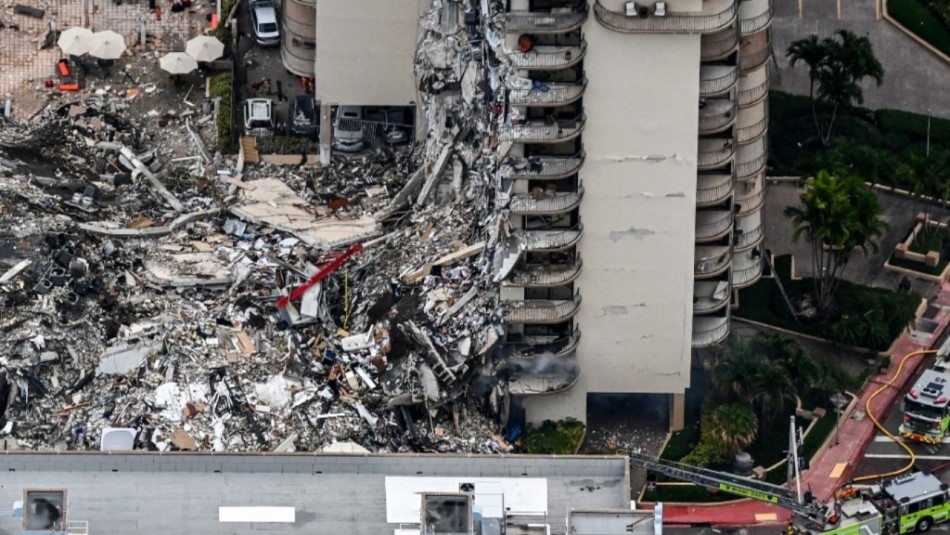 Ascienden a 96 los fallecidos tras el derrumbe del edificio residencial en Miami Ascienden a 96 los fallecidos tras el derrumbe del edificio residencial en Miami