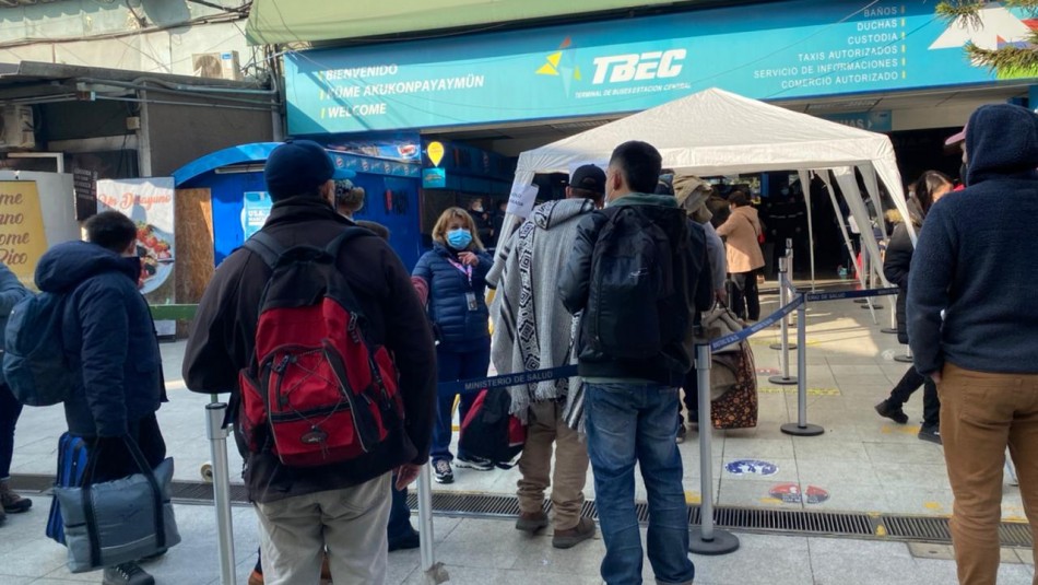 terminal-buses-filas Filas en terminal de buses por fin de semana largo: recomiendan llegar 45 minutos antes