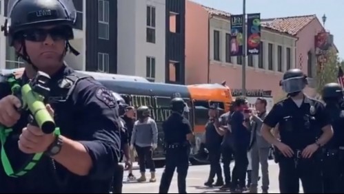 Policía disparó a quemarropa a manifestante en protesta LGBTQ+ en Estados Unidos