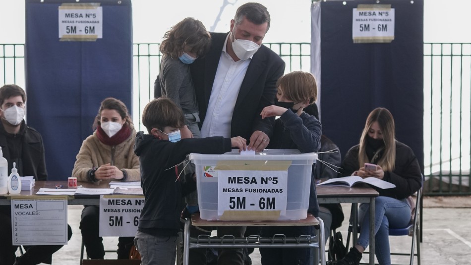 sebastian-sichel Sichel tras votar en las Primarias: