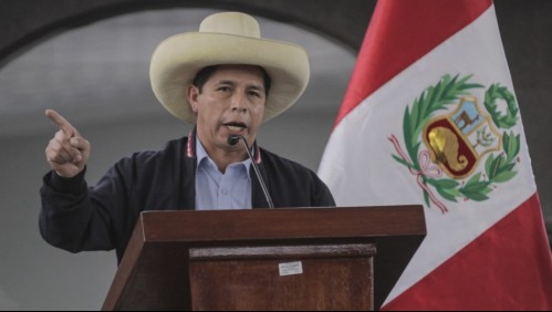 Proclaman a Pedro Castillo como nuevo Presidente de Perú