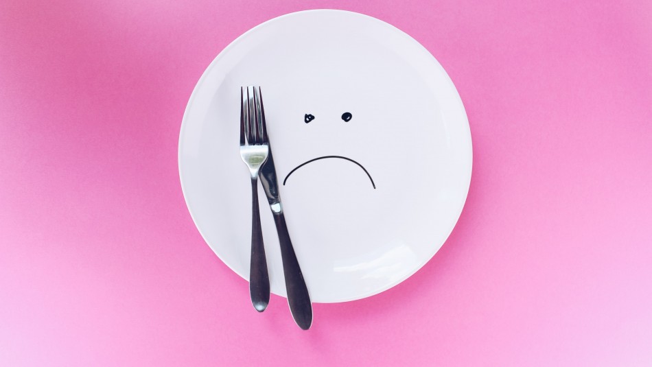 ¿Sientes ganas de comer? Conoce si son señales de hambre o ansiedad ¿Sientes ganas de comer? Conoce si son señales de hambre o ansiedad