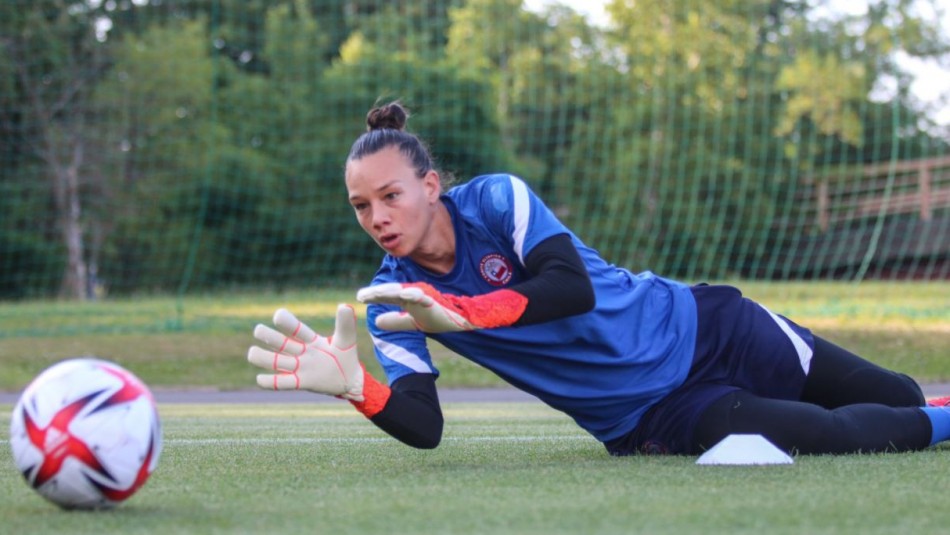 christiane-endler Christiane Endler entrenando.