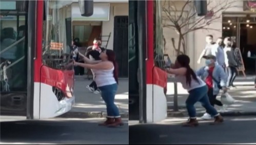 Conductora intenta detener bus del Transantiago tras protagonizar accidente en la Alameda