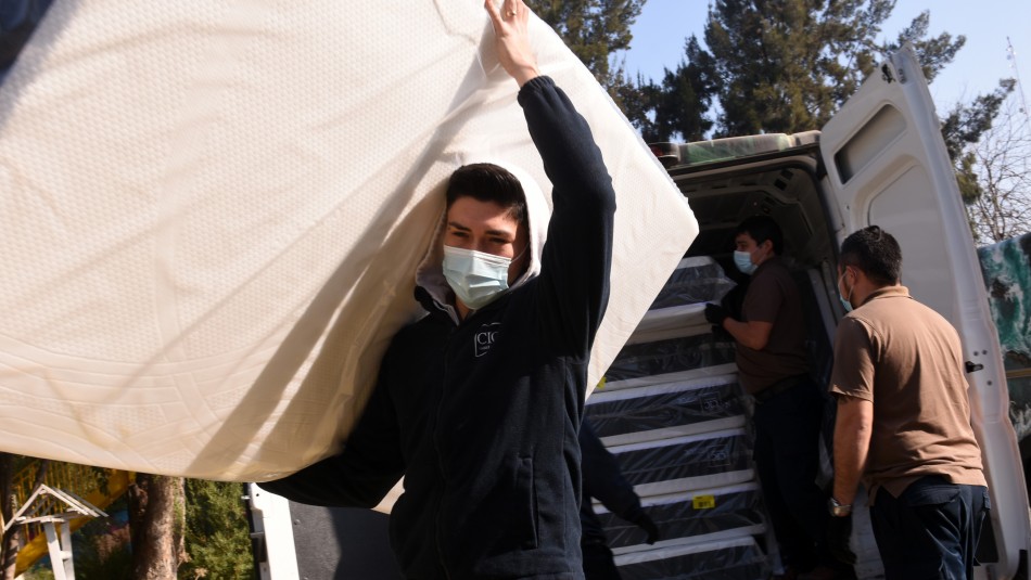 Programa 'Saber Vivir Mejor': CIC dona parte de sus productos a instituciones comunitarias