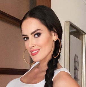 Adriana Barrientos impacta con nuevo cambio de look: Adriana Barrientos impacta con nuevo cambio de look:
