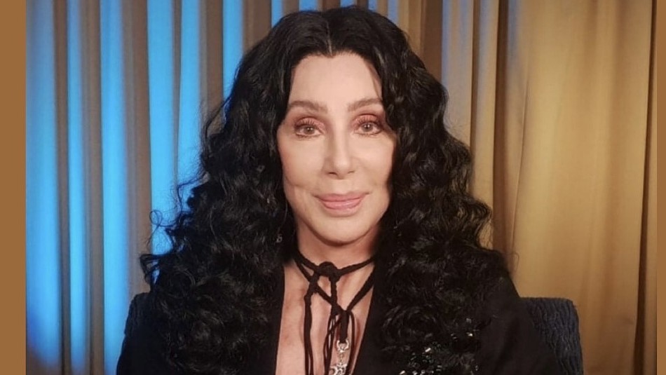 Cher reaparece en Italia con ceñidos leggings y es la envidia de muchas a sus 75 años