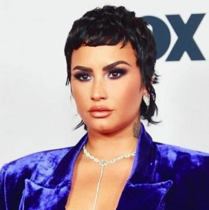 Demi Lovato celebra la grabación de su primera escena de sexo en una serie con una atrevida foto Demi Lovato celebra la grabación de su primera escena de sexo en una serie con una atrevida foto
